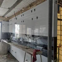نصب کاشی سرامیک بنایی سیمان کاری تخریب