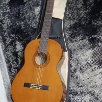گیتار Yamaha c40