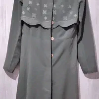 مانتووبارانی|لباس|سلماس, |دیوار