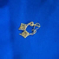 مقداری طلا درحد نو