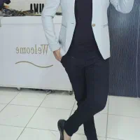 به یک فروشنده اقا نیازمندیم