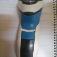 ریش تراش سه تیغ فیلیپس