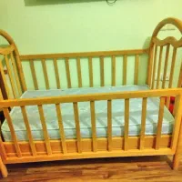 تخت کودک تمام چوب با تشک خوشخواب|تخت و صندلی بچه|آبادان, |دیوار