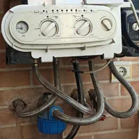 سرویس تعمیر پکیج وآبگرمکن دیواری کل اصفهان