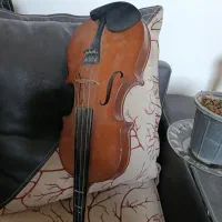 ویلون دست سازباصدای جاافتاده خوب|ویولن|گلپایگان, |دیوار