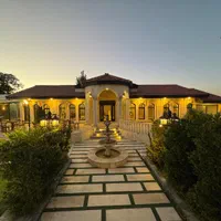 عمارت لوکس مرمر میزبان شما|اجارهٔ کوتاه‌مدت ویلا و باغ|تهران, دریاچه شهدای خلیج فارس|دیوار