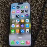 اپل iPhone 15 Pro Max با حافظهٔ ۲۵۶ گیگابایت