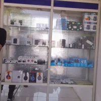 ویترین شیک آلومینیوم ۱/۷۰ × ۲