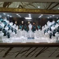 دکور طلا فروشی ویترین طلا ،مانکن طلا،جعبه طلا|فروشگاه و مغازه|ورامین, ورامین|دیوار