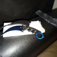 چاقو کارامبیت نو با رنگی زیبا و دل نشین|کوهنوردی و کمپینگ|فولادشهر, B4|دیوار