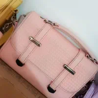 کیف خیلی تمیز هس