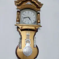 ساعت دیواری