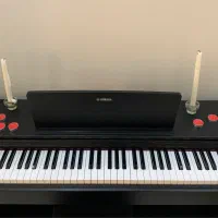 پیانو یاماها YDP143 بسیار نو