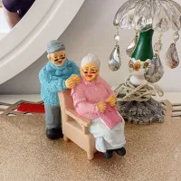 مجسمه عشاق پیر پلی استر