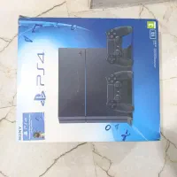 یک عدد پلی استیشن فور فت دو دسته  ۱ترابایت