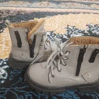 کفش بچگانه|کفش و لباس بچه|دوگنبدان, |دیوار