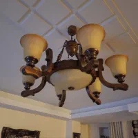 لوستر چوبی
