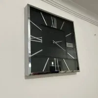 ساعت دیواری