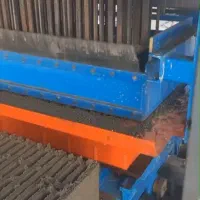 کارگر بلوک زنی