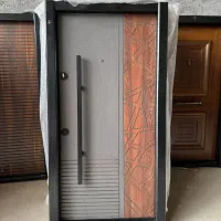 درب لامینوکس فقط فقط ۱۶۸۰۰