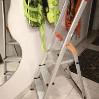 نردبان دو پله