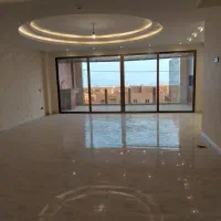 685 متر مغازه و نمایشگاه بر جاجرود
