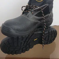 کفش ایمنی|کیف، کفش، کمربند|ایلام, |دیوار