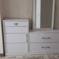 جاکفشی همراه با اینه
