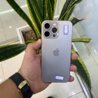 iPhone16promax رنگ خاص نچرال ۲۵۶گیگ  باتری ۹۳