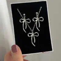 گردبند ،انگشتر ،گوشواره ،دستبند ،ساعت