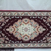 پشتی فرشی سالم و تمیز