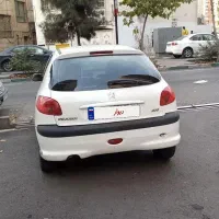 پژو 206