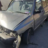 نیازمند یک ماشین باری 6تن
