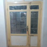 درب و پنجره آهنی