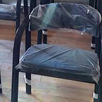 تعداد ۱۴ عدد صندلی اداری در حد نو