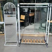 آیینه فرم دار و پایه دار و دیواری