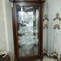ویترین کاملا نو و کنسول و آیینه