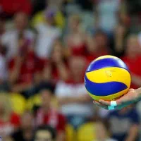 بازیکن والیبال تک ضرب