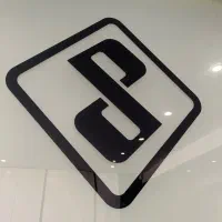 استخدام نیروی کارگری و کارمندی