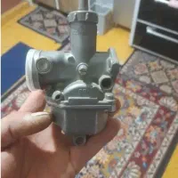 یک کاربرات هندا ۱۲۵