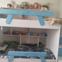 تخت خواب دو طبقه نوجوان