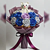 گل روبانی جاودان به همراه عروسک بافتنی