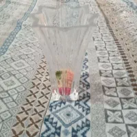 گلدان شیشه‌ای‌