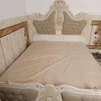 سرویس تخت خواب با کمد و تخت و اینه