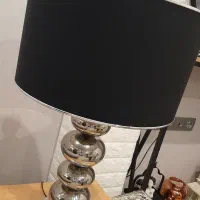 آباژور رومیزی سالنی بسیار شیک