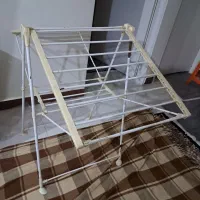 رخت اویزفروشی