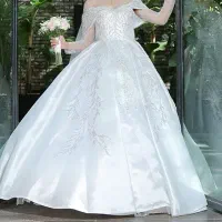 مزون مدامیس