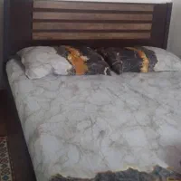 تخت دونفره