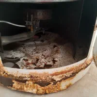 آب گرم کن (کمی نشتی  داره)|آبگرمکن، پکیج، شوفاژ|بندر ماهشهر, |دیوار