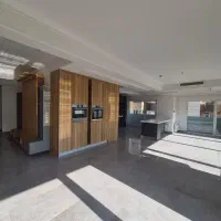 طبق‌ویلایی 165متری سه خواب صدرا